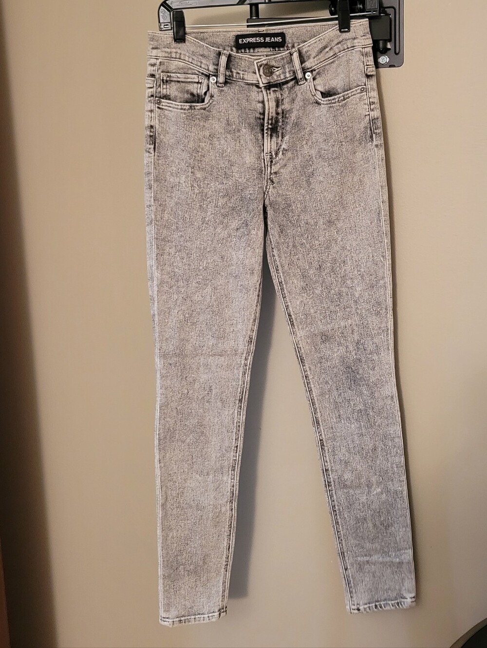 Express Women's Grey Acid-Wash Skinny Jeans
